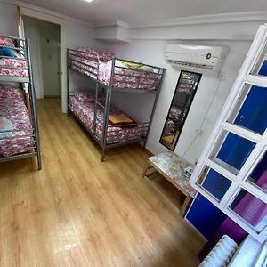 Habitación para Mujeres Compartida